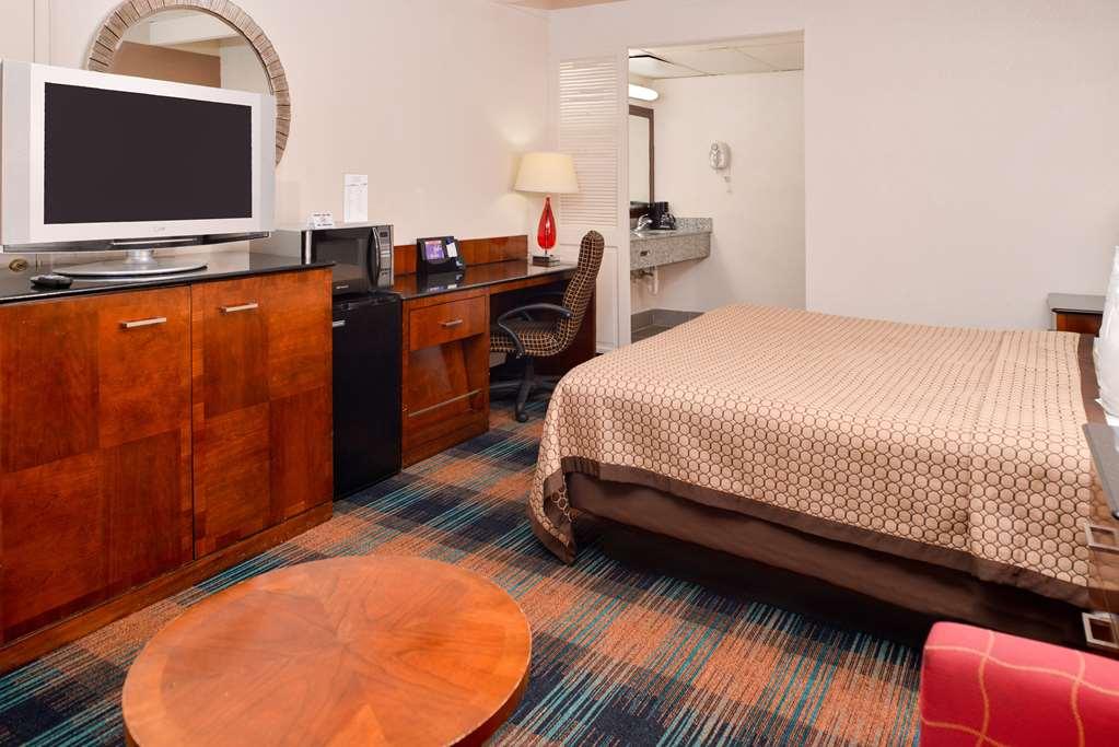Americas Best Value Inn Augusta Historic Downtown Habitación foto
